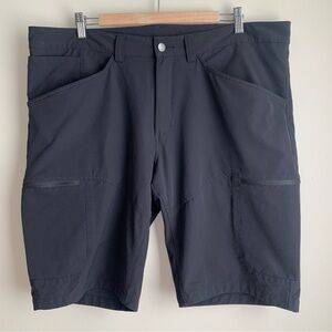 Peak Performance Method Black Stretch Shorts Men’s Size XXL